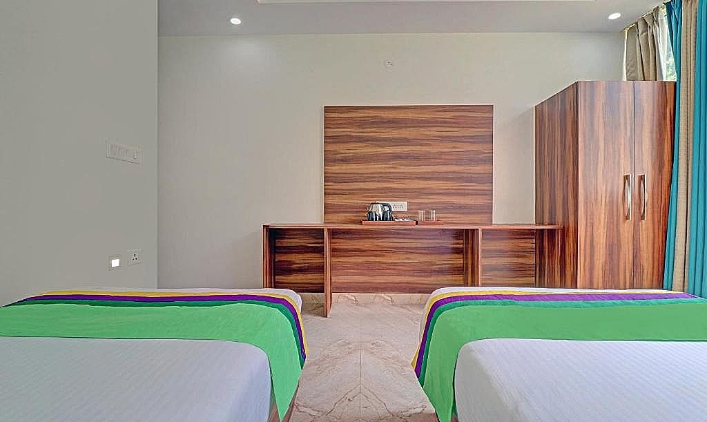 Treebo Trend Hidden Delight Rishikesh Maple	 13