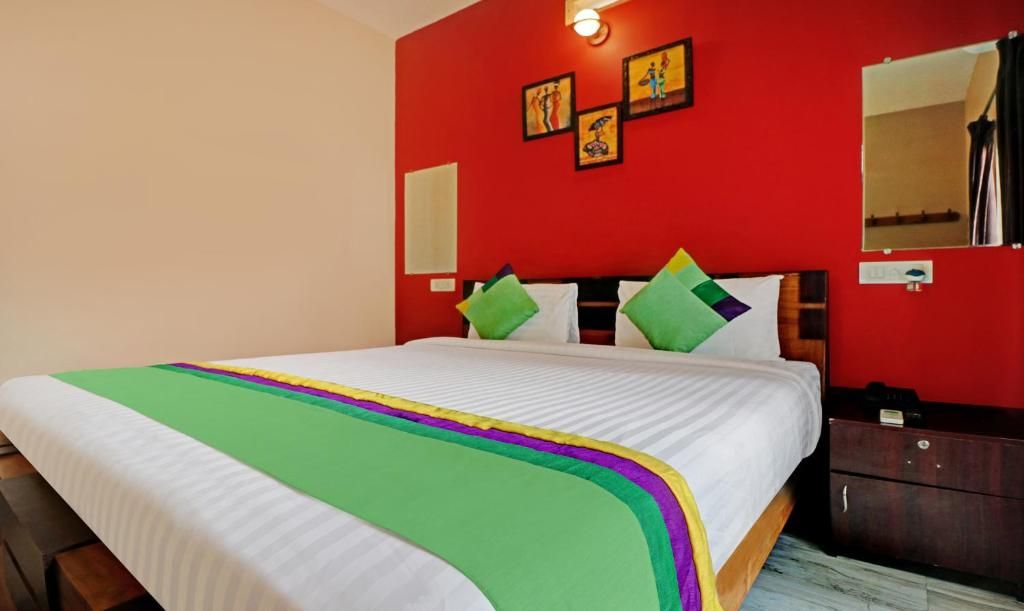 Treebo Avyukta Stay, 1.5 km to Madikeri Fort Standard Double Room 2