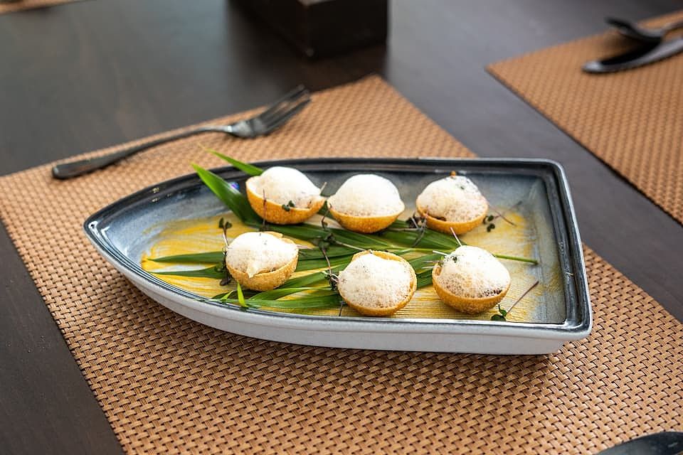 Food & Dining