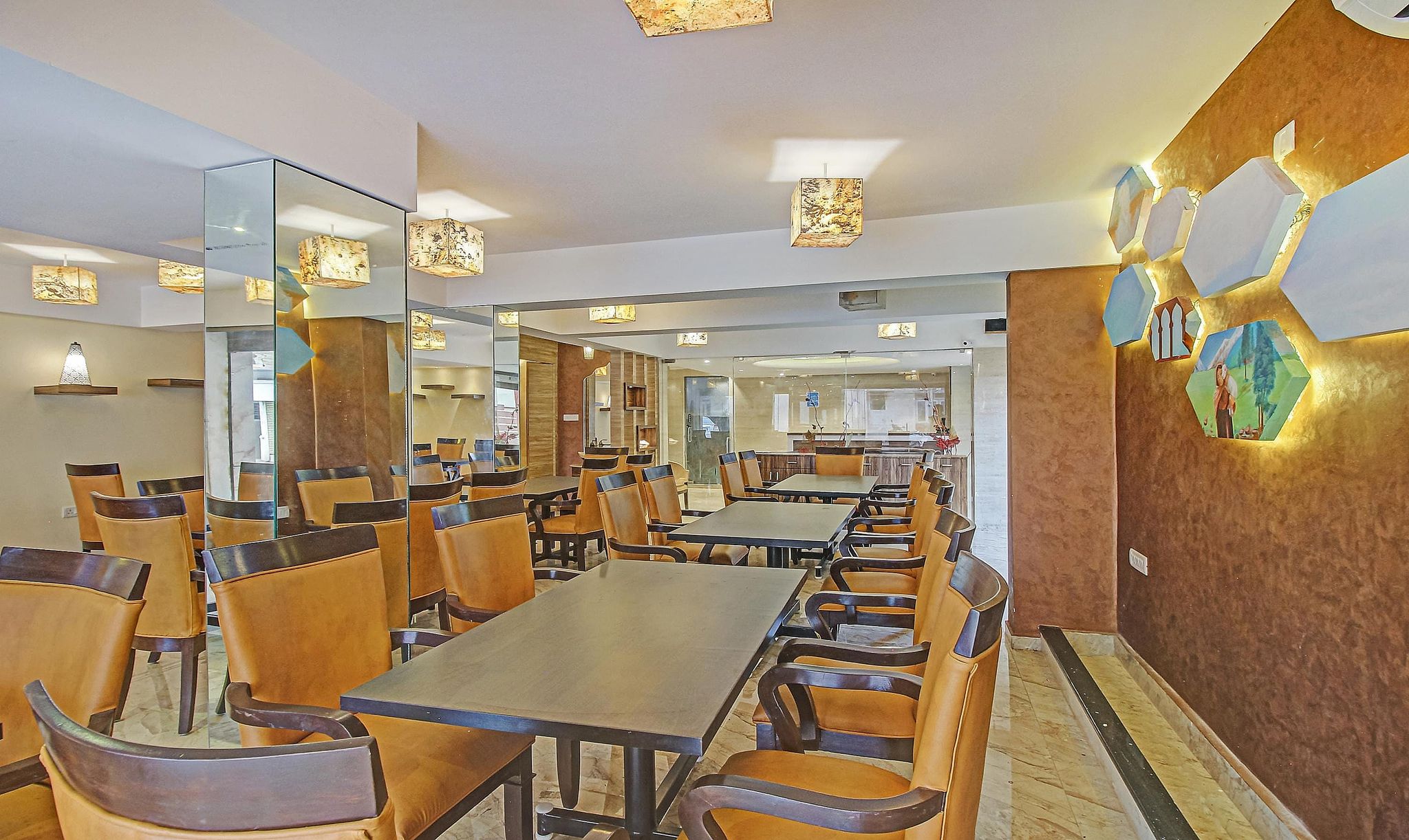 Food & Dining