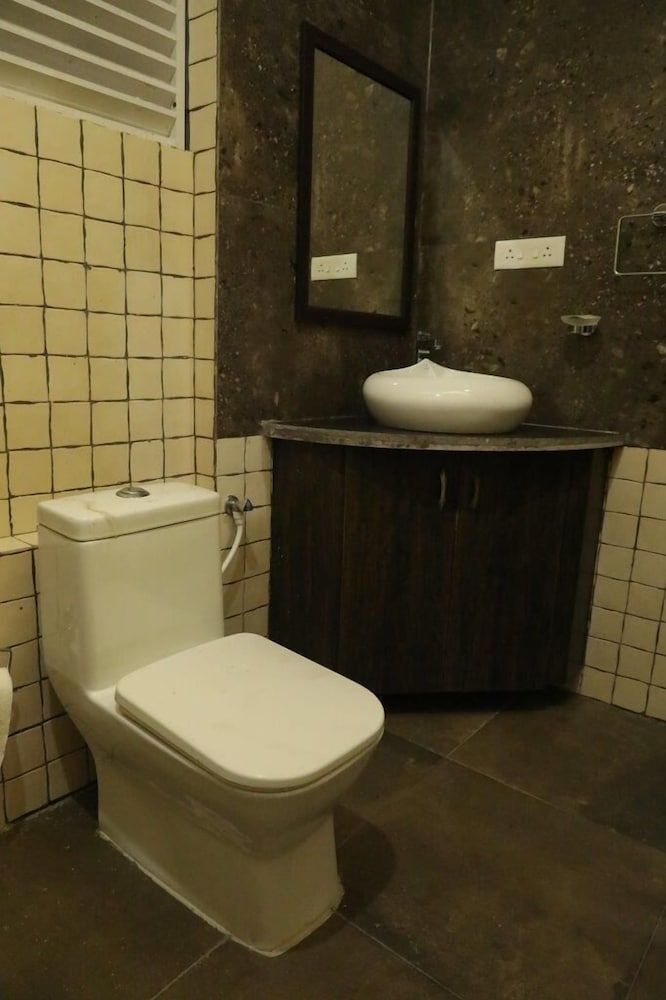 Brigadier's Plantation Retreat Luxury Cottage 5