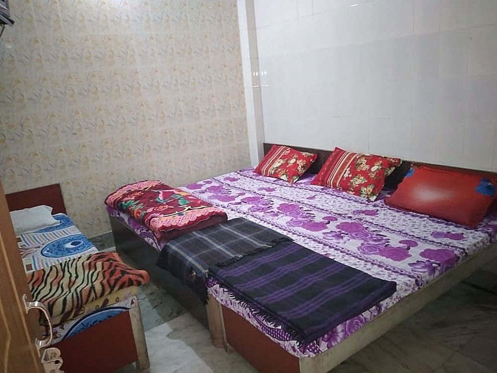 Goroomgo Gayatri Guest House Haridwar Deluxe Double Room, City View 6