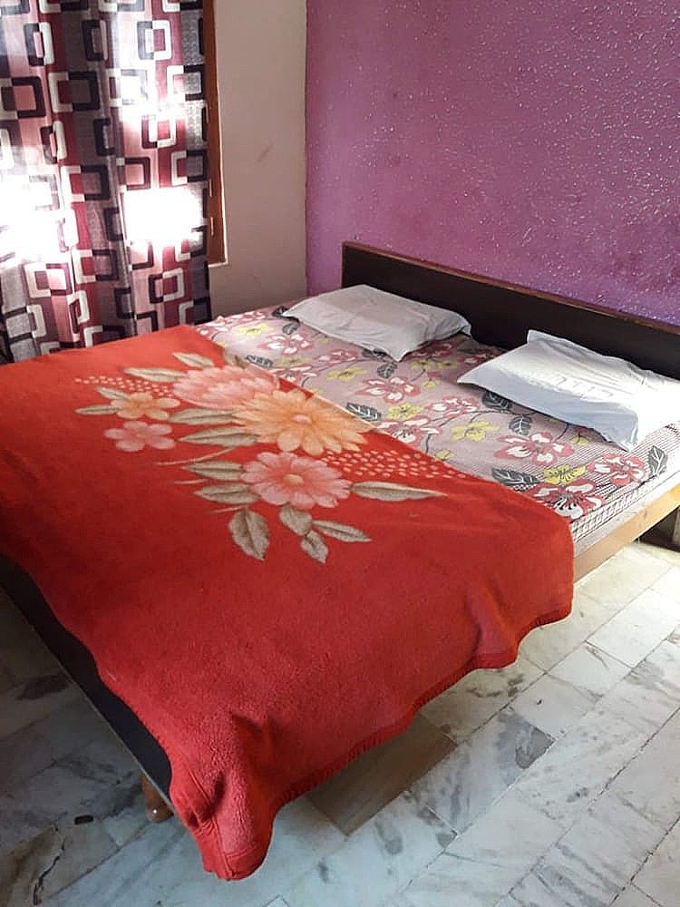 Goroomgo Gayatri Guest House Haridwar Deluxe Double Room, City View 5