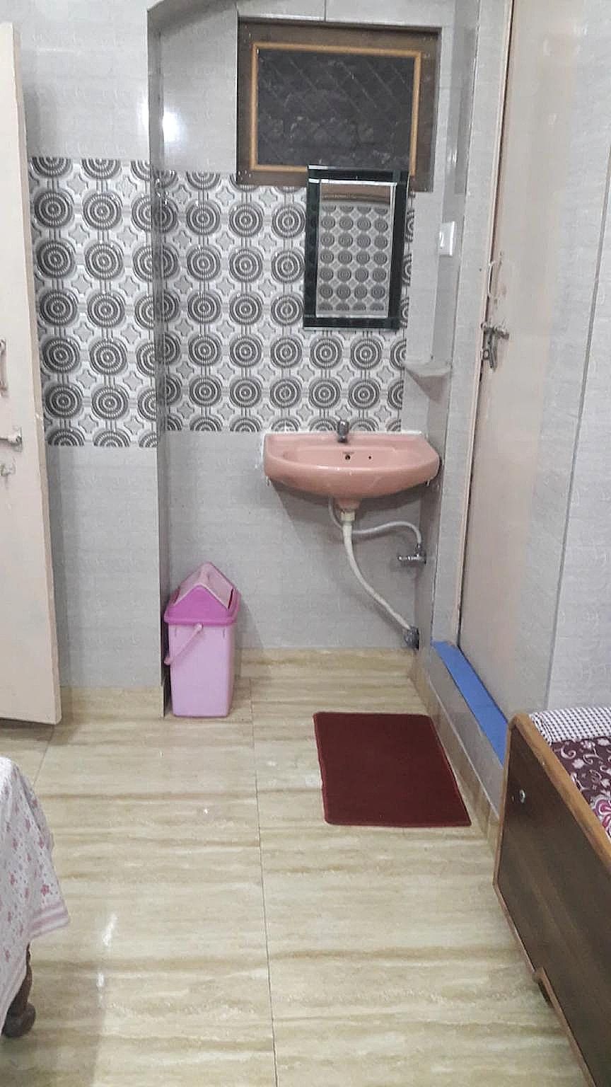 Deluxe Air Conditioning Room