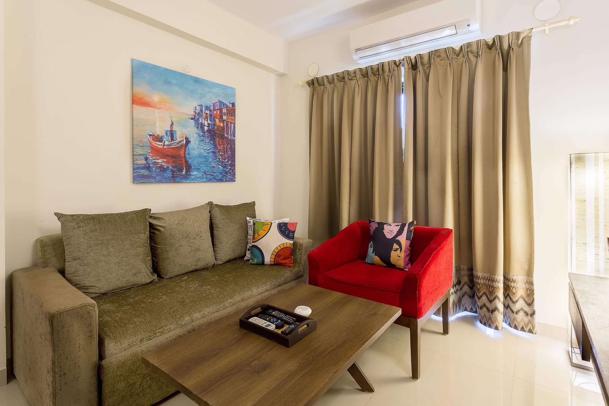 Treebo Aquamarine Arpora with POOL Deluxe Room With Balcony 28