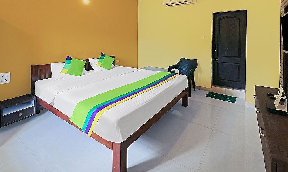 Itsy Hotels Morjim Pride Standard Double Room 4
