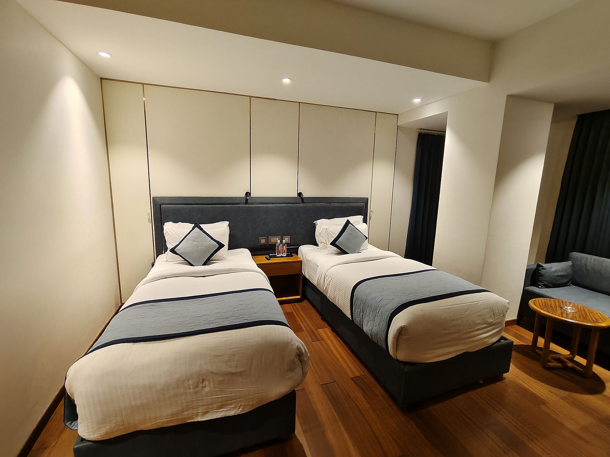 Pride Hotel Udaipur Premium Twin Room 2
