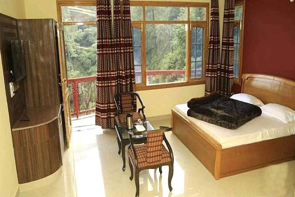 Goroomgo Sun Shine Regency Shimla