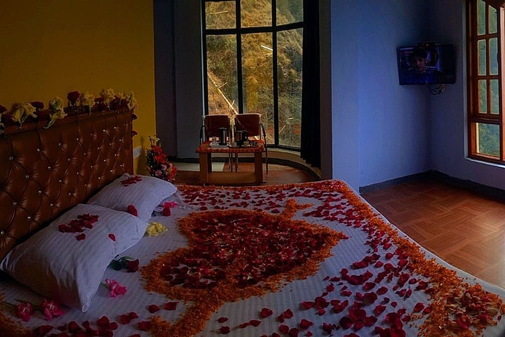 undefined Goroomgo Divine Hills Shimla 10