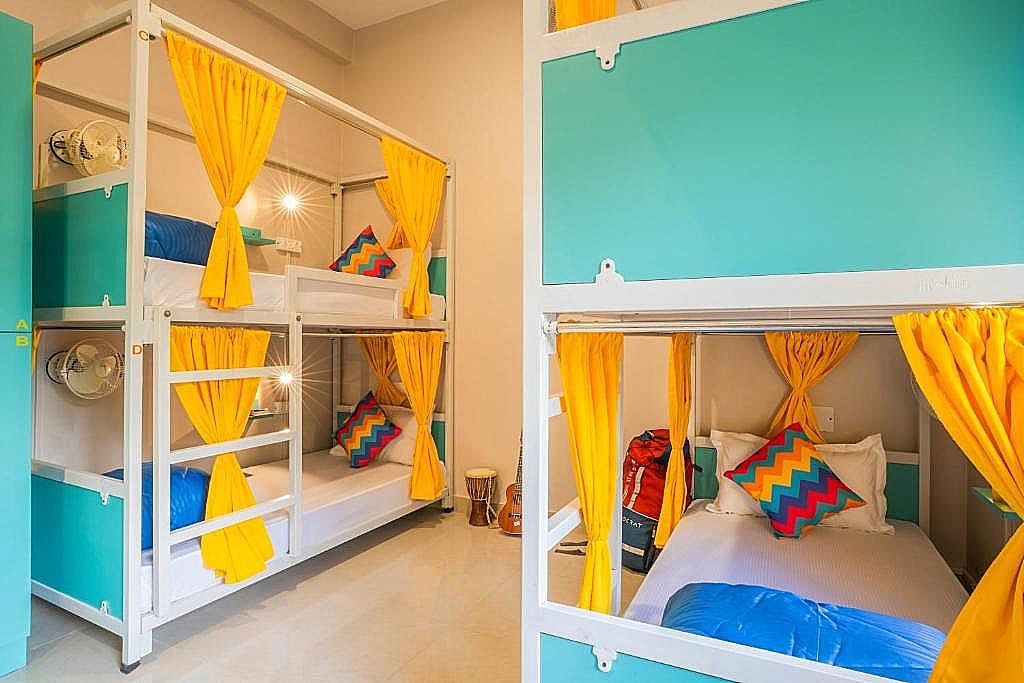 Bed in 6 Bed Female Only AC Dormitory Room with Ensuite Bathroom