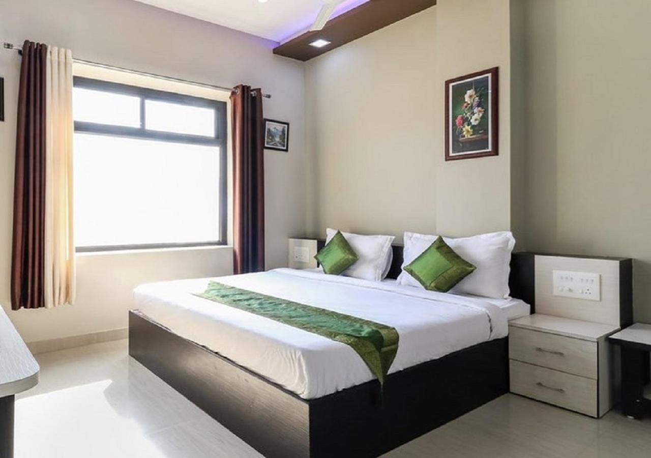 Hotel Raj Garden, Near Pushkar Lake	 Standard Double Room 5