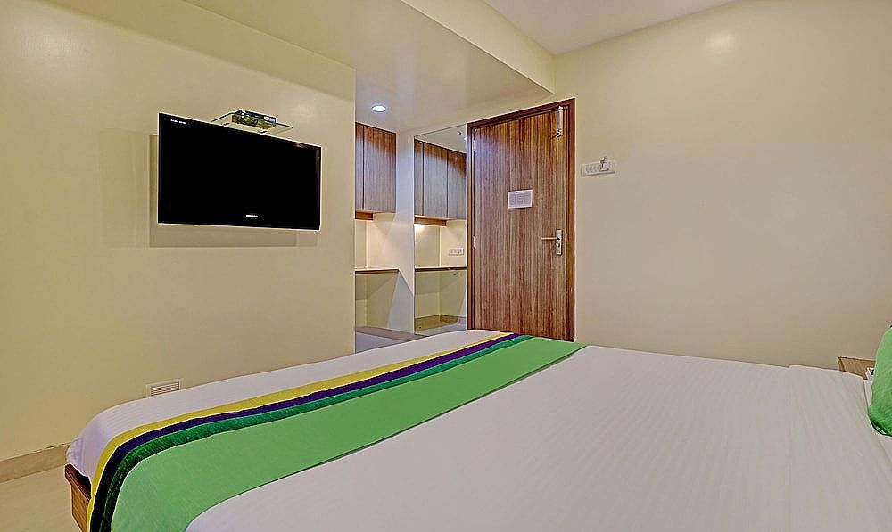 Treebo Vikrant Residency Standard Double Room 10