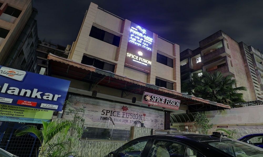 undefined Treebo Vikrant Residency 7