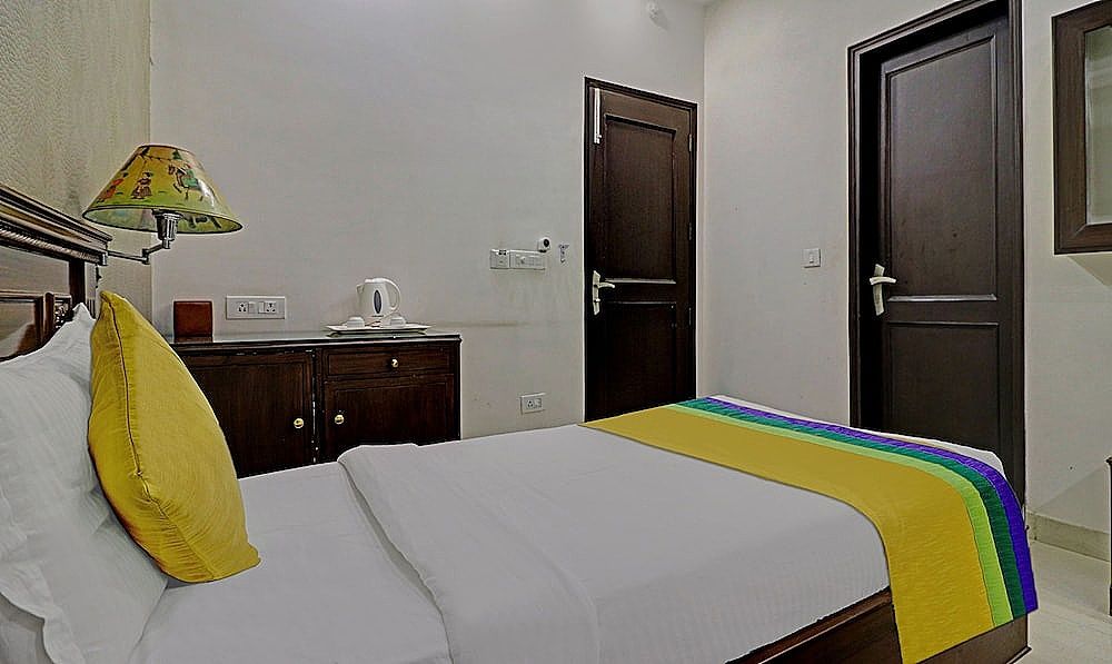 Itsy Hotels Hamlets Stay Standard Double Room 19