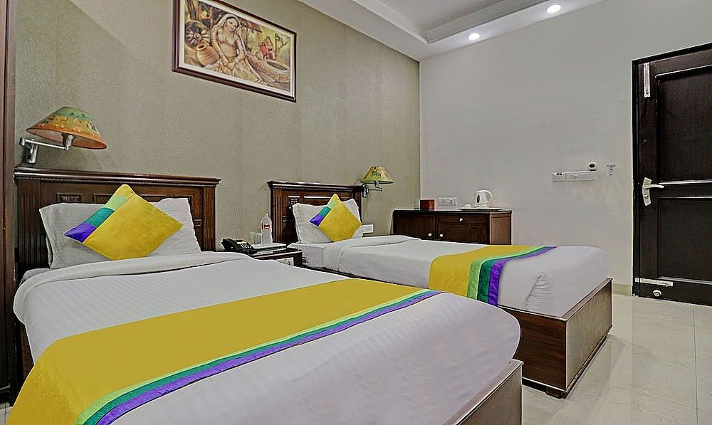 Itsy Hotels Hamlets Stay Standard Double Room 14