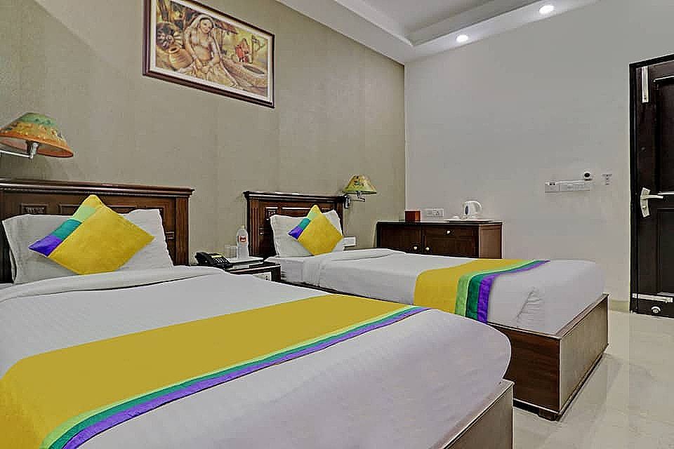 Itsy Hotels Hamlets Stay Standard Double Room 2