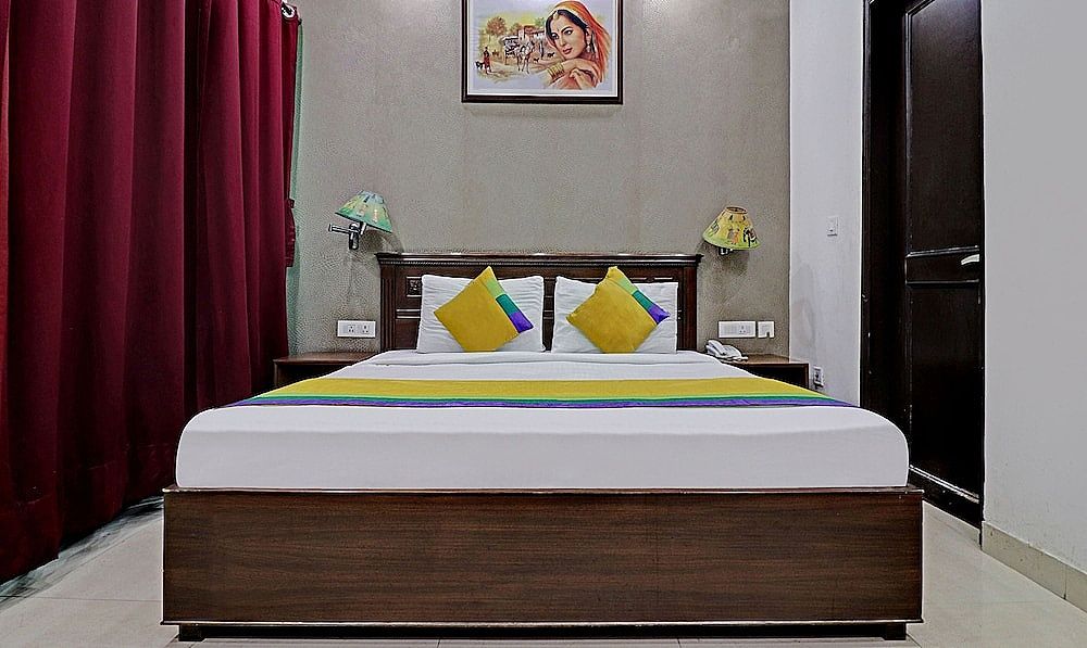 Itsy Hotels Hamlets Stay Standard Double Room 10