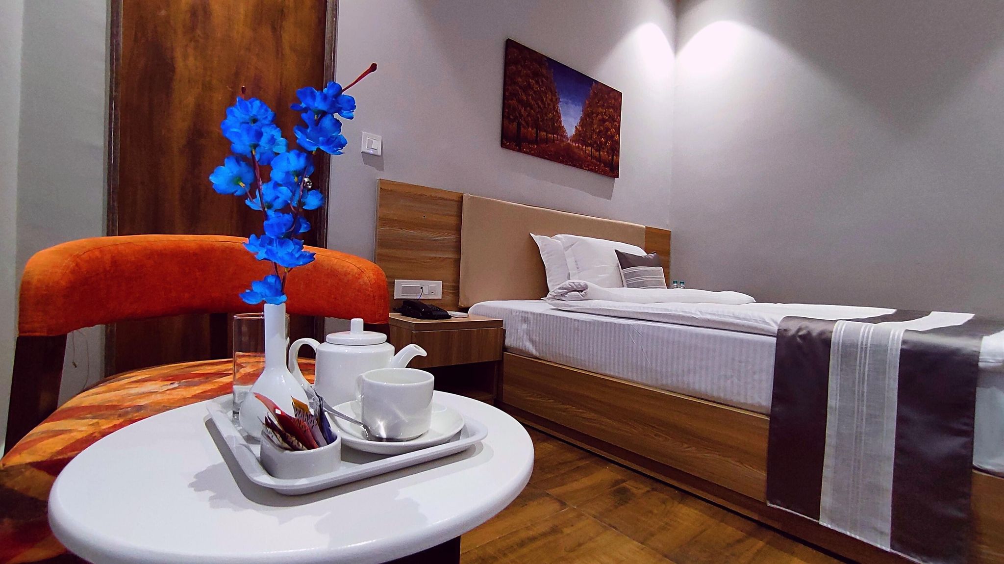 Shrigo Hotel Nathdwara Deluxe Room 15
