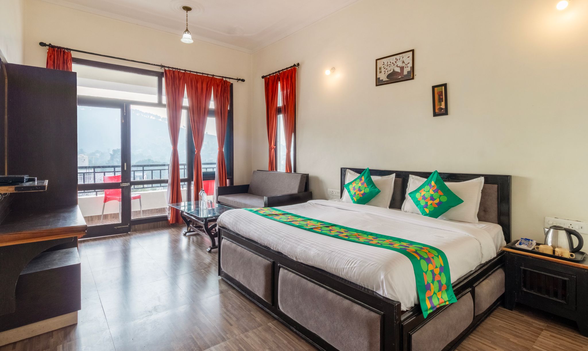 undefined Treebo Spring Birds - Kainchi Dham 5