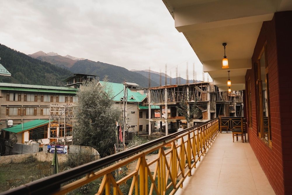 undefined Hipostel Manali 2