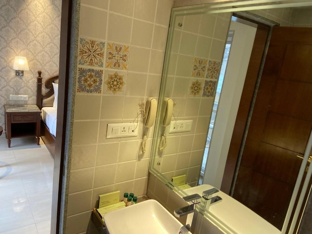 Grand Victoria The Fern Resort & Spa, Panchgani - Mahabaleshwar Winter Green Room 7