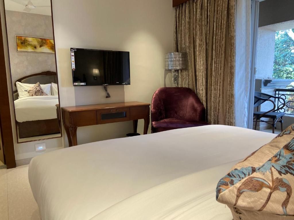 Grand Victoria The Fern Resort & Spa, Panchgani - Mahabaleshwar Hazel Suite 4