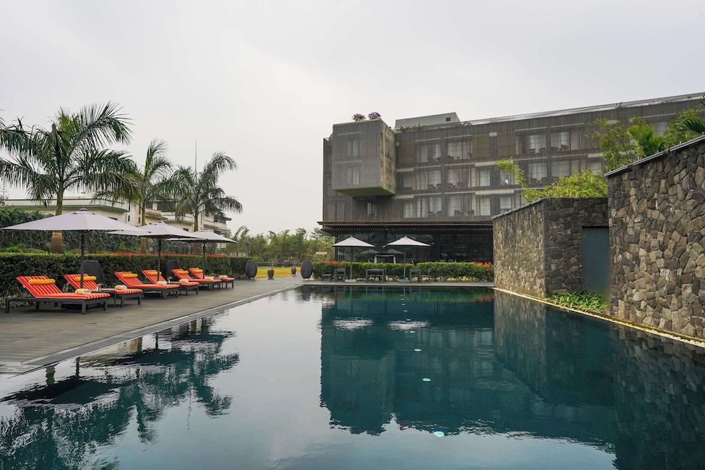 Outdoor pool
