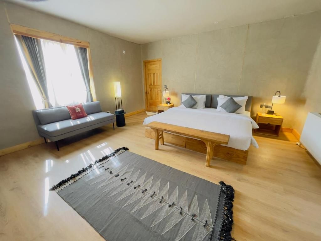 undefined CHOSPA HOTEL 9