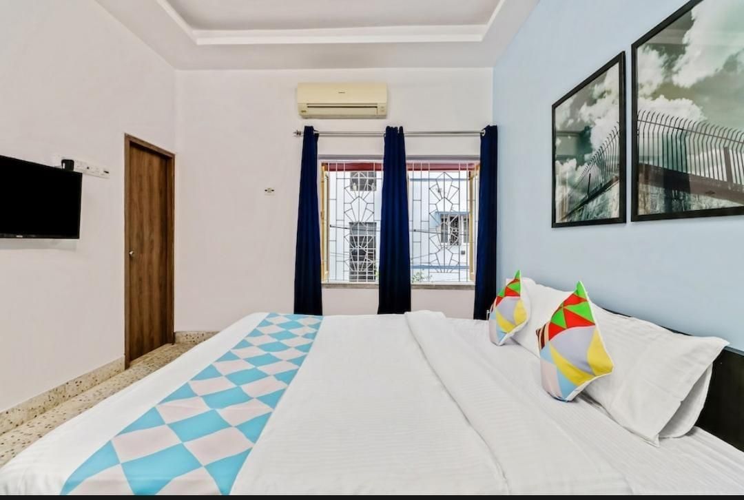 Deluxe Air Conditioning Room