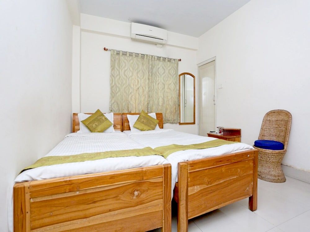 undefined Goroomgo Sabita Guest House Kolkata 10