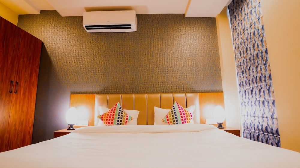 Hotel Sanskar Prime Executive  16