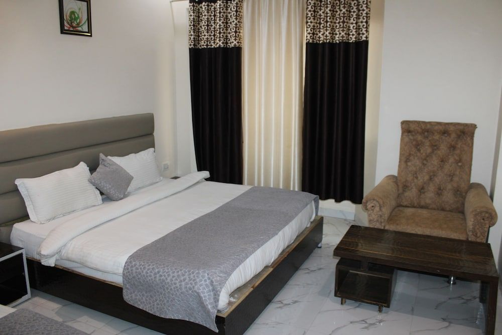 undefined The Grand Jabalpur 8