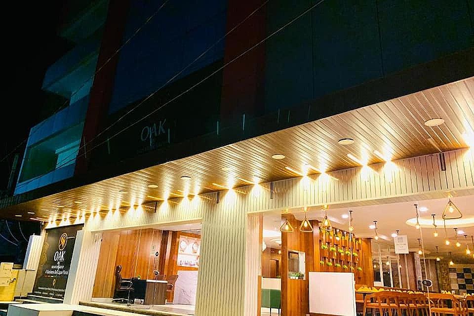 undefined Hotel Oak By Signature Airport Zone
