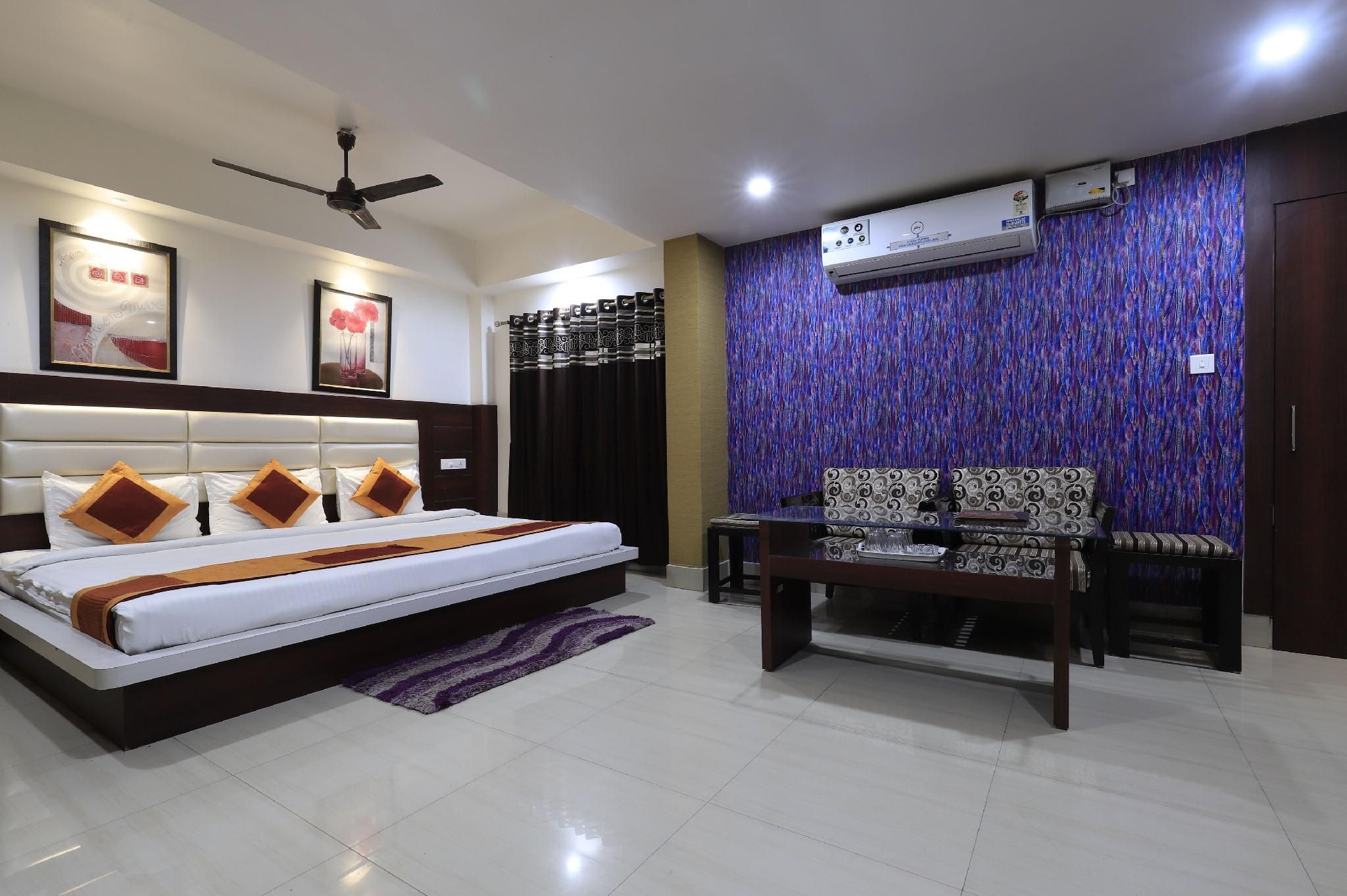 undefined Hotel Rashmi 5