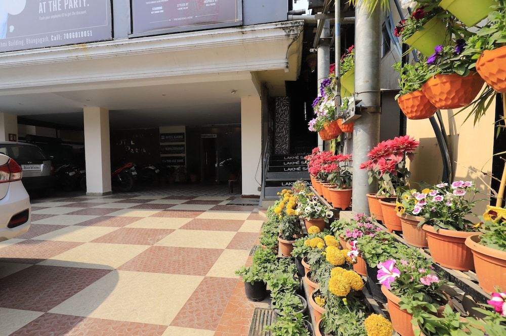 undefined Hotel Rashmi 7