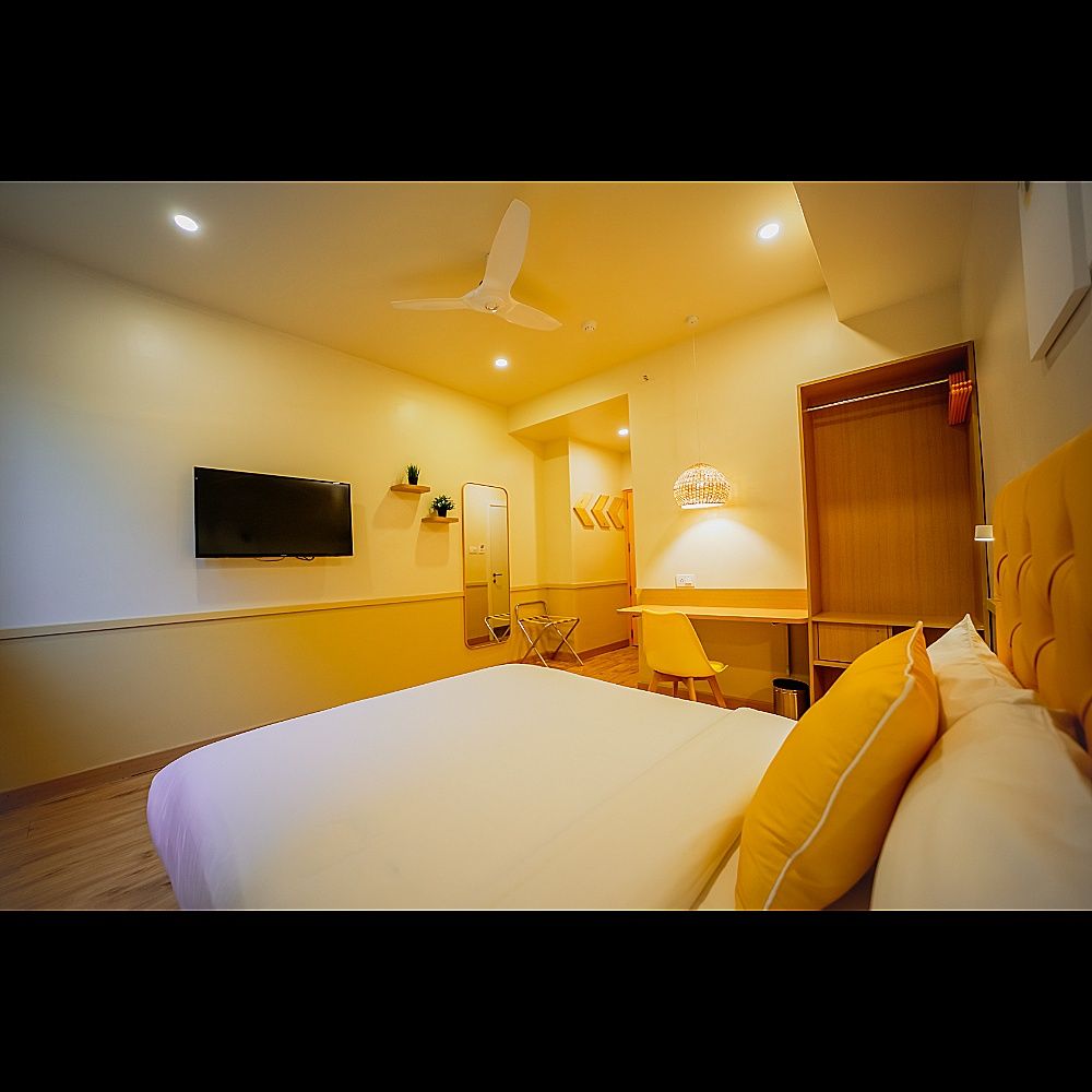 Bloom Hotel - Worli South Mumbai Standard Queen Room 8