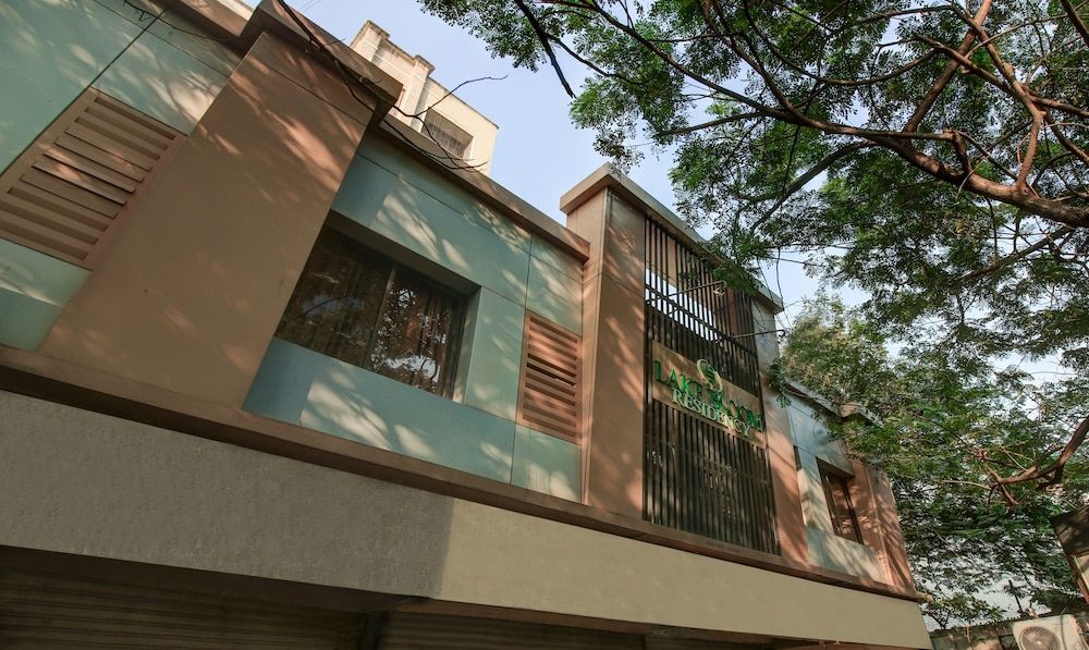 undefined Treebo Lake Bloom Powai 2