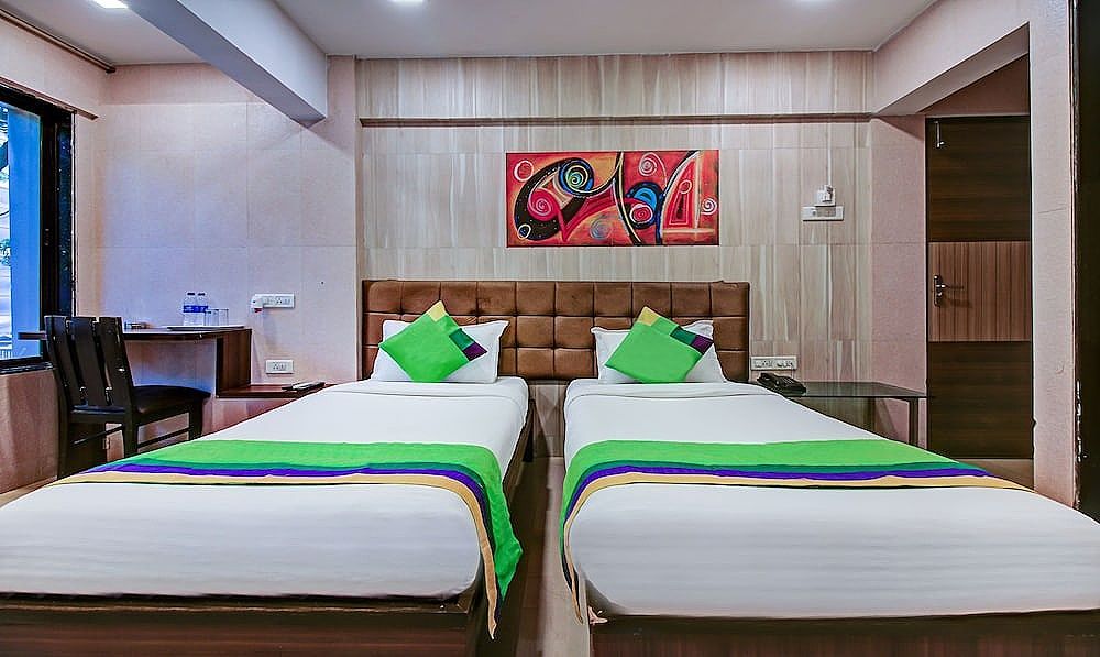 Treebo Lake Bloom Powai Standard Double Room 8