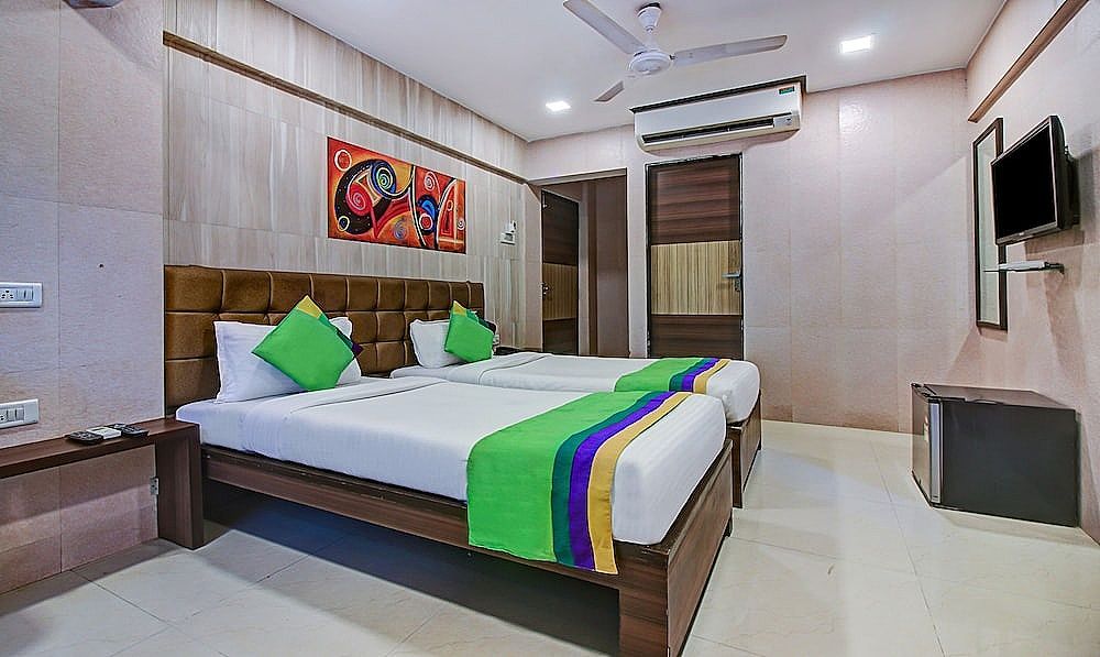 Treebo Lake Bloom Powai Standard Double Room 14