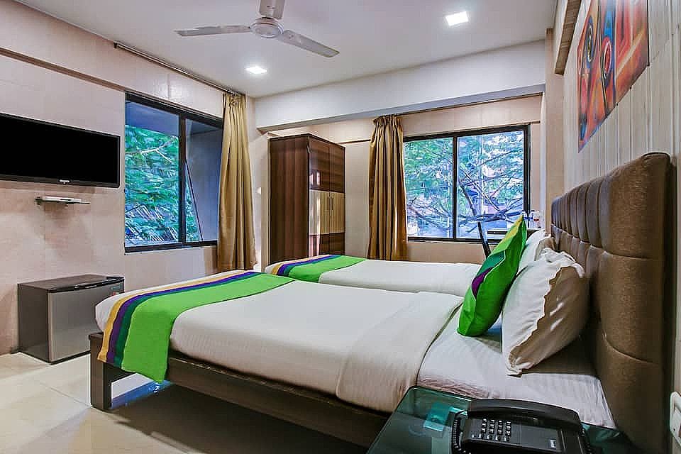 Treebo Lake Bloom Powai Standard Double Room 7