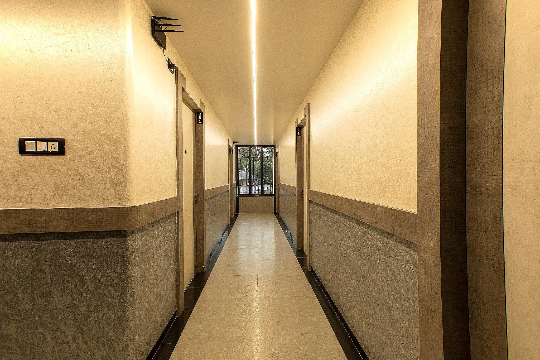 Hotel Shanti Palace