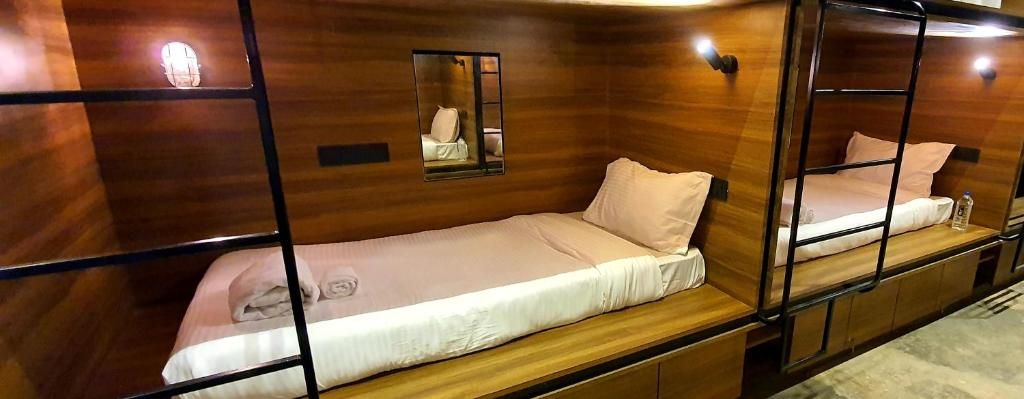 Mayura aureole Mixed Dormitory Room 5