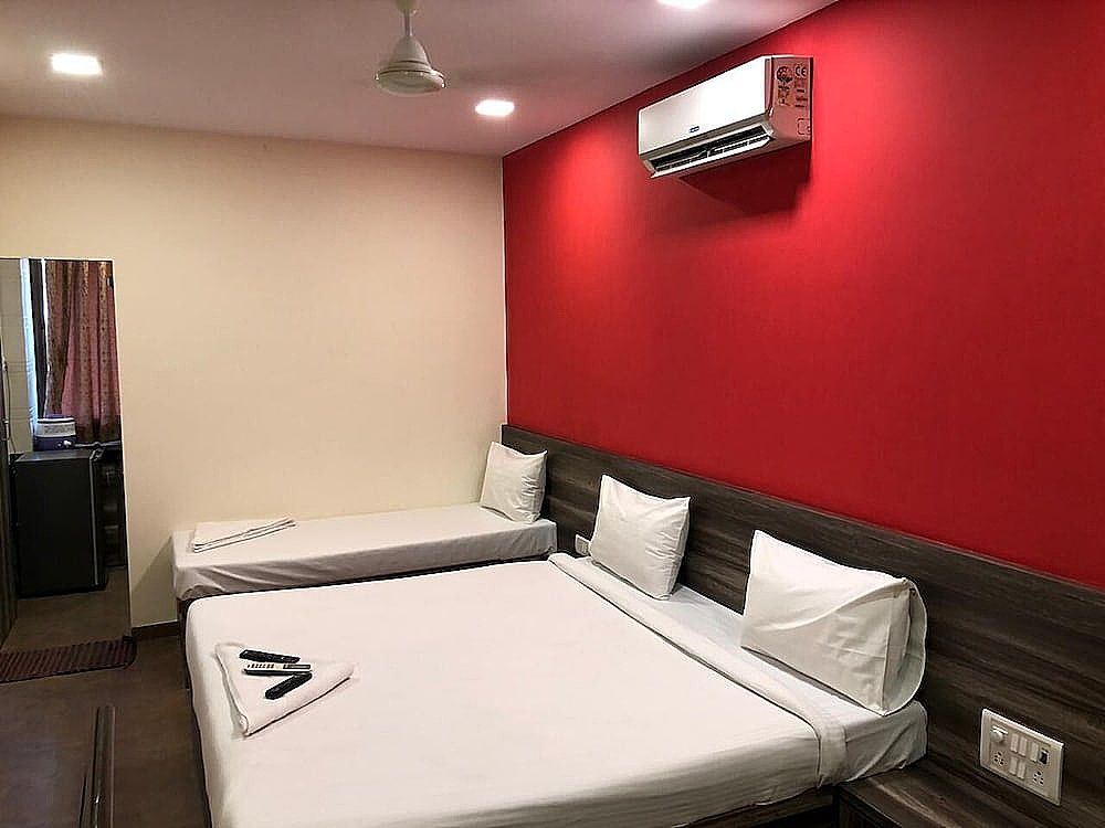 Lucky Service Apartments Studio 14