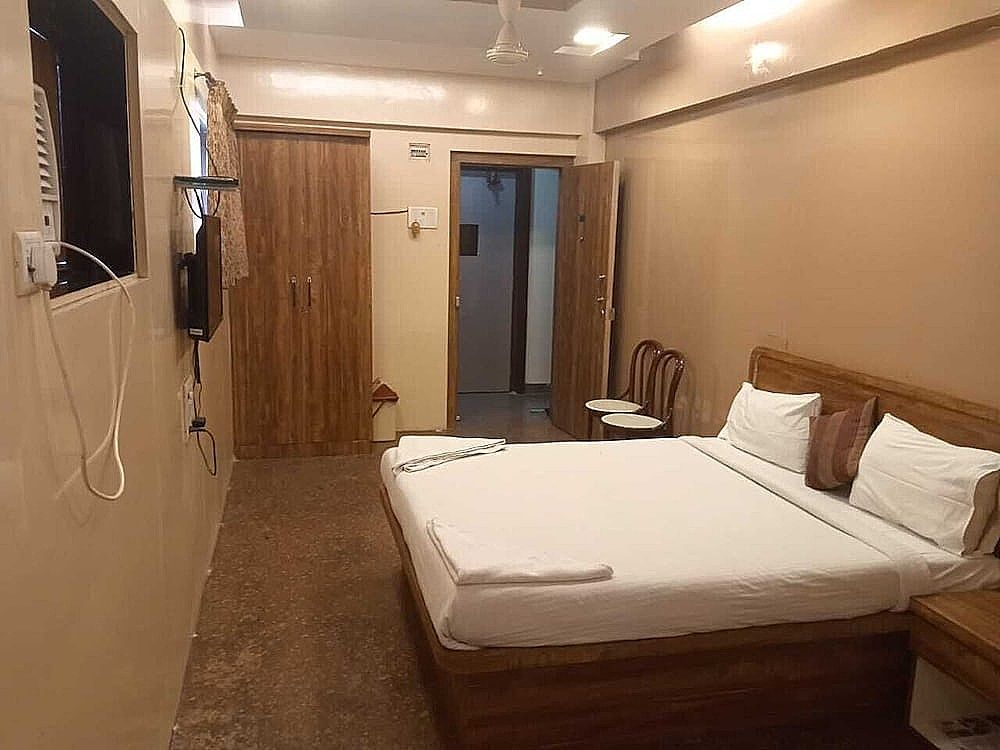 Lucky Service Apartments Studio 9