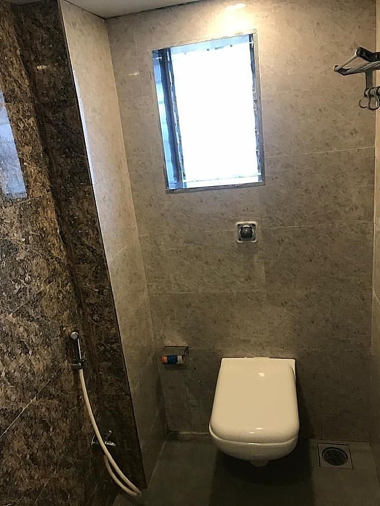 Lucky Service Apartments Studio 10