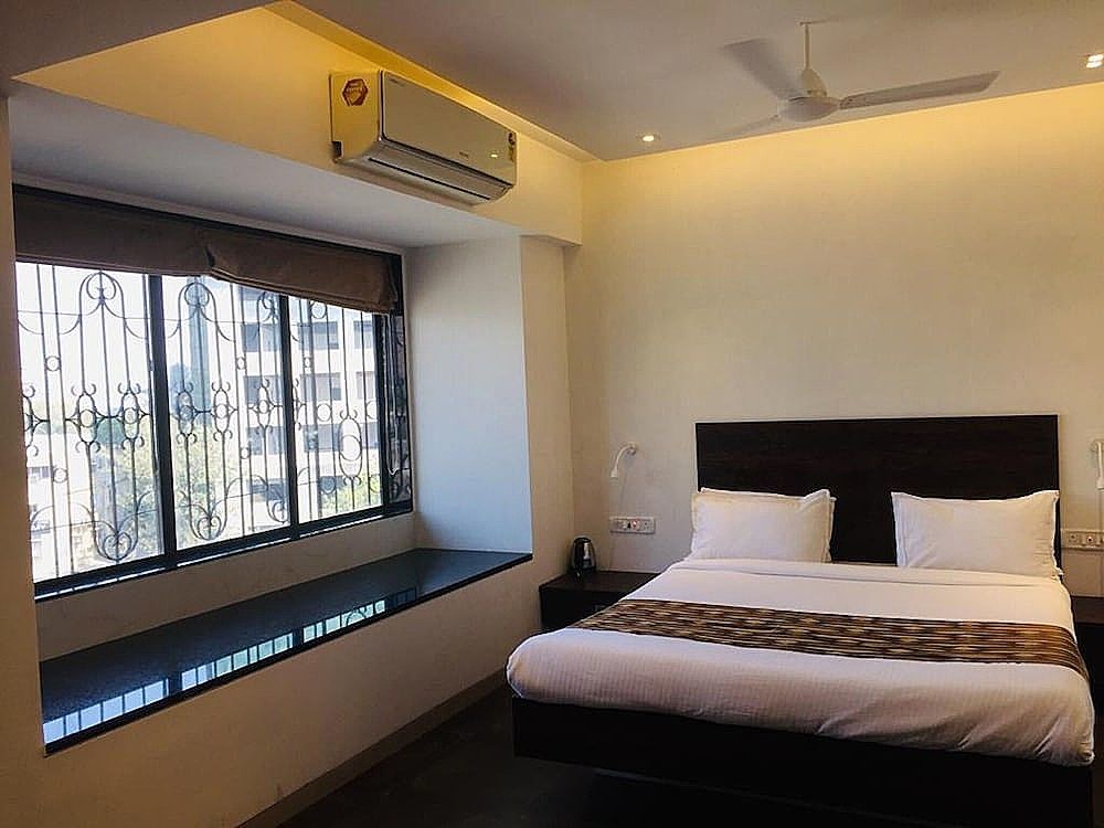 Lucky Service Apartments Studio 18