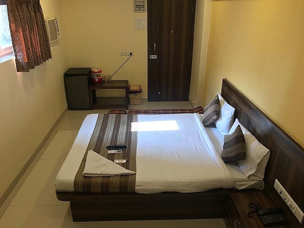 Lucky Service Apartments Studio 13