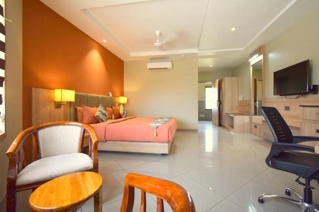 The Sky Imperial Bapu's Resort Imperial Executive Room 7