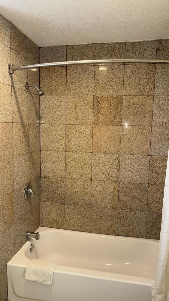 Deluxe Room, 1 King Bed, Non Smoking