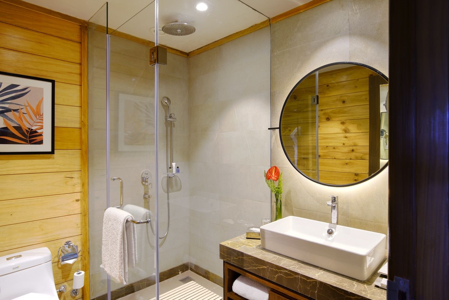Radisson Blu Resort Dharamshala Standard Room 7